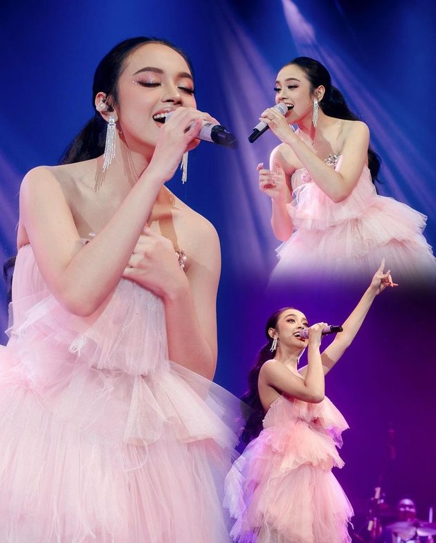 8 Portraits of Lyodra's Intimate Concert in Hometown, Energetic and Stunning Performance with Long Dress