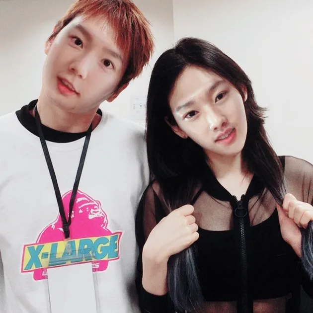 Taeyeon Girls Generation Bersama Kakak Adik
