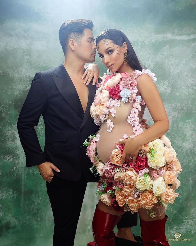 8 Portraits of Vanessa Lima's Maternity Shoot, Jessica Iskandar's Sister-in-Law, Baby Bump Getting Bigger - Wedding Date Becomes a Question
