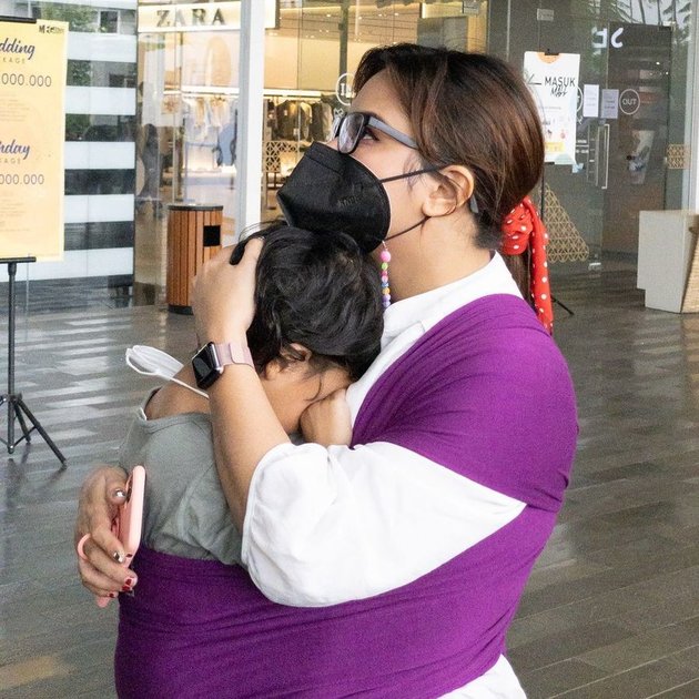 Mytha Lestari &amp; Anak 