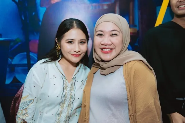 Potret Nadia Omara, YouTuber Viral