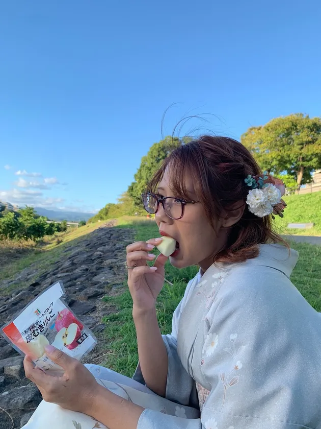 Nadin Amizah pakai yukata