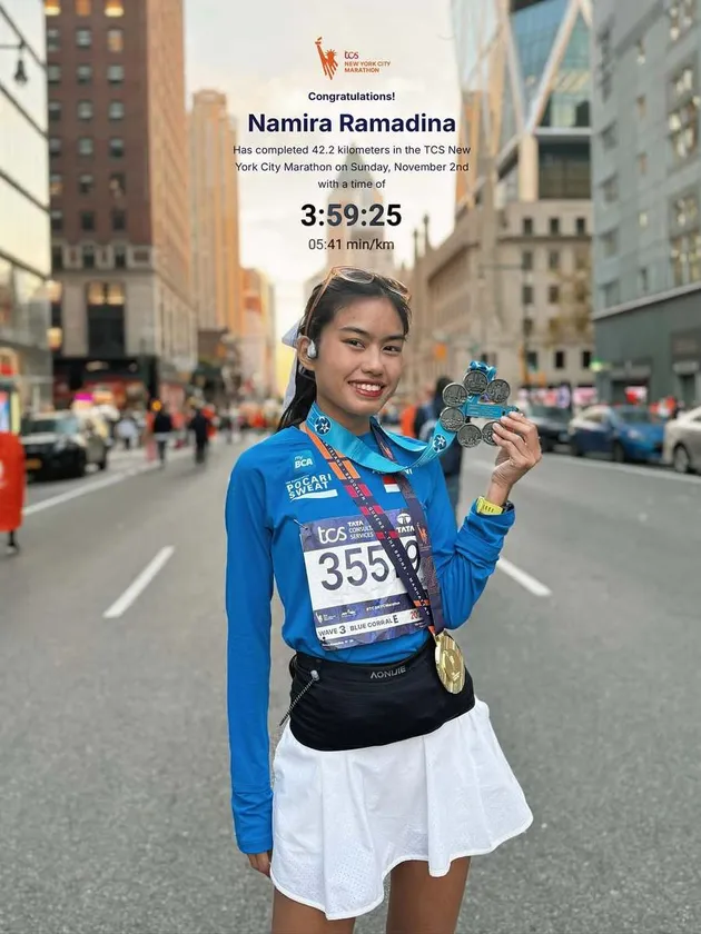 Potret Namira Adjani ikut New York City Marathon 2025