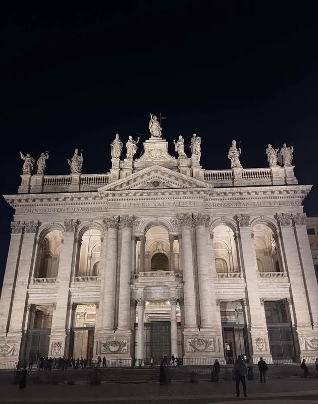 Potret Natasha Wilona bagikan suasana liburan di Italia