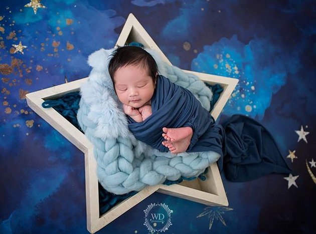 8 Portraits of Newborn Photoshoot Baby Gala, Vanessa Angel's Child, Handsome and Adorable!