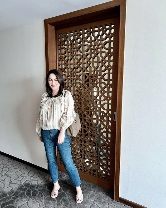 Jennifer Dunn Tas Branded