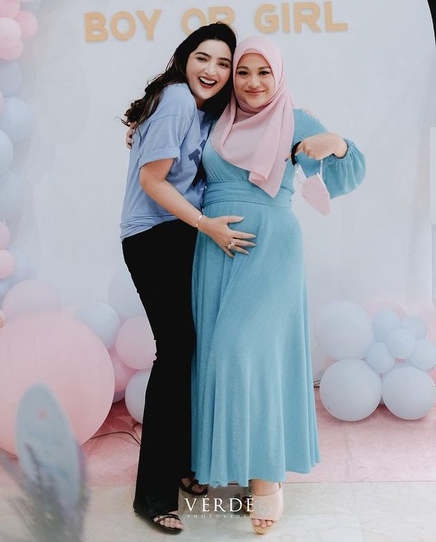 8 Portraits of Aurel Hermansyah's Appearance that Attract Attention at the Gender Reveal Party, Beautiful Pregnant Woman - Her Face is Even More Radiant