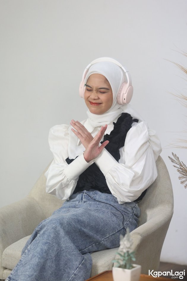8 Photos of Singer Agseisa Who Just Released the Single 'Harus Pulang', Turns Out She Is Reluctant to Go Home Because of This..