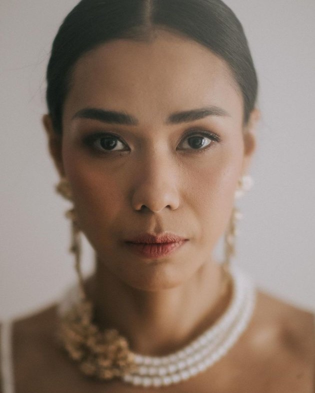8 Photos of Adinia Wirasti's Wedding in Melbourne-Australia that Just Emerged, Rumored to Have Been Married Since May 2023 - Her Appearance is Epic and Elegant