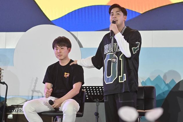 8 Photos of Waseda Boys Farewell Announcement, Jerome Polin Reveals Each Member's Busyness