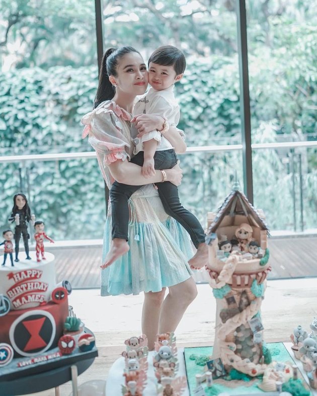 8 Portraits of Sandra Dewi's 38th Birthday Party, Celebrated Simply with Harvey Moeis and the Children