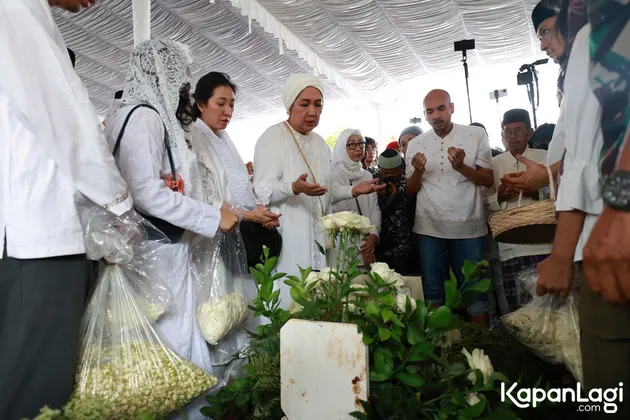 Petty Tunjungsari Kenang Perjuangan Titiek Puspa