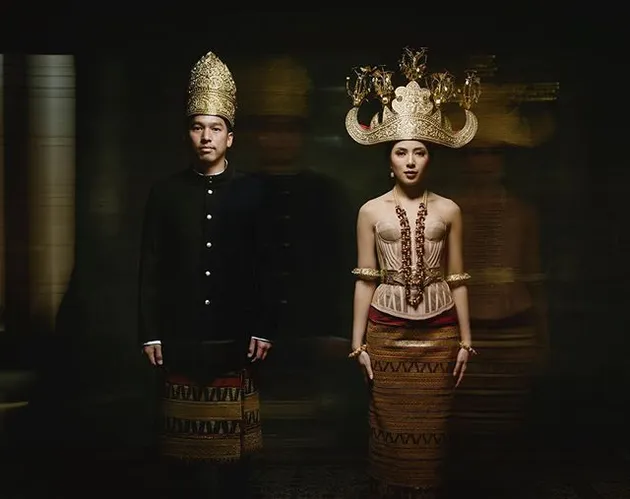 Vannya Istarinda - Arya Bakrie