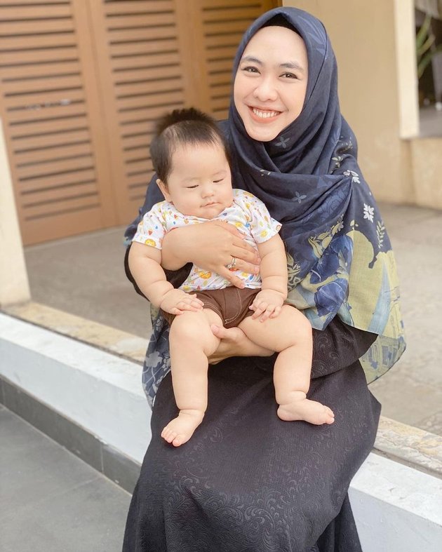 Pada November 2020, Oki Setiana Dewi dikaruniai anak keempat bernama Sulaiman Ali Abdullah.