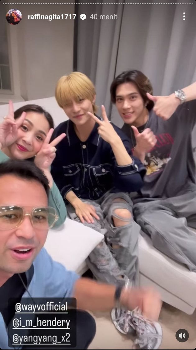8 Portraits of Raffi Ahmad & Nagita Slavina Meeting Yangyang and Hendery WayV at SM Entertainment Office, Netizens: Are Father and Mother Adding Another Child?