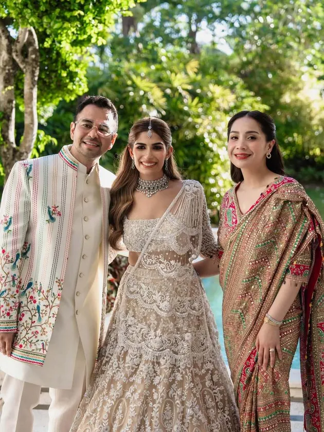 8 Photos of Raffi Ahmad and Nagita Slavina in Indian Outfits, Like a ...