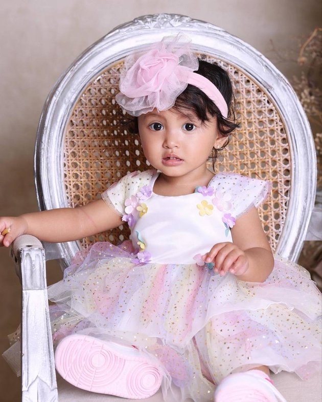 8 Portraits of Raya Maryam, the Youngest Daughter of Aisyahrani, who is Getting More Beautiful, Loved by Syahrini