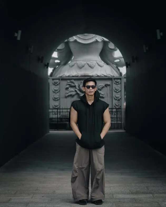 Rehan Mubarak Calon Suami Dara Arafah cucu pendiri Iqro