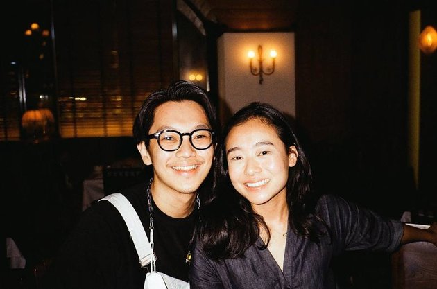 8 Romantic Portraits of Brandon Salim and His Girlfriend Who Have Been Dating for 1 Year, Getting More Intimate to the Point of Making People Emotional