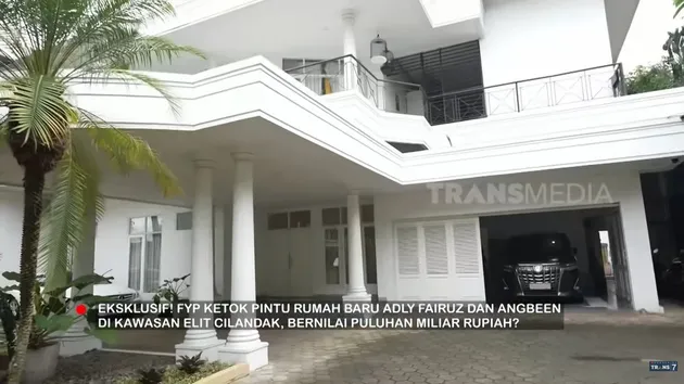 Rumah Adly & Angbeen tampak depan