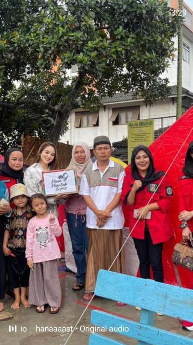 8 Portraits of Celebrities Who Become Volunteers to Help the Earthquake Victims in Cianjur