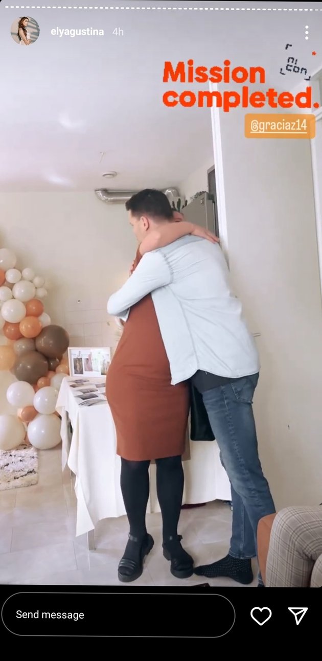 8 Pictures of Gracia Indri's Fun Surprise Baby Shower, Shocked and Touched