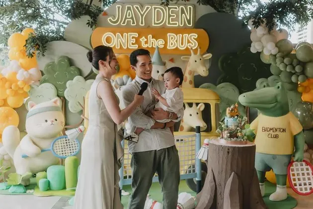 Potret Shanju dan Jonatan Christie rayakan ulang tahun anak
