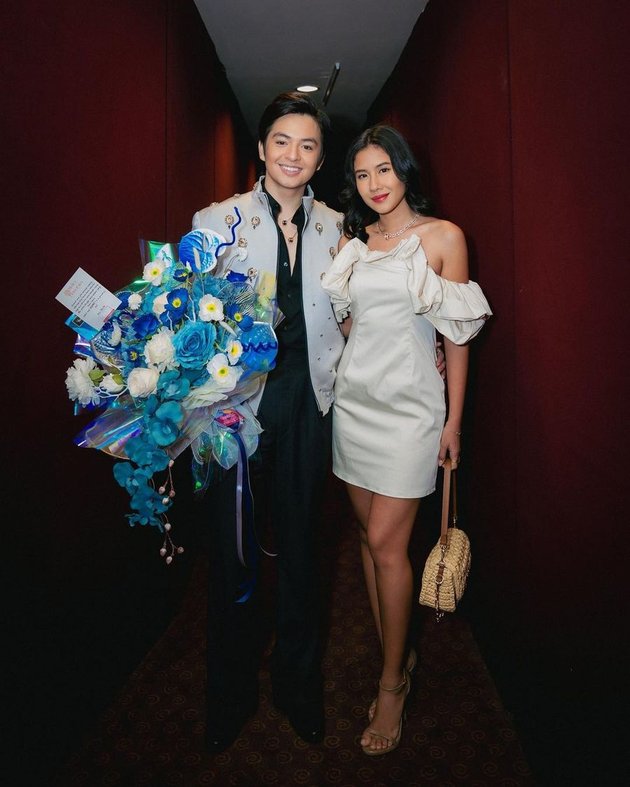 Prove Yourself as a Supportive Girlfriend, Check Out 8 Photos of Shenina Cinnamon Closely Attending Angga Yunanda's Gala Premiere 'CATATAN SI BOY'