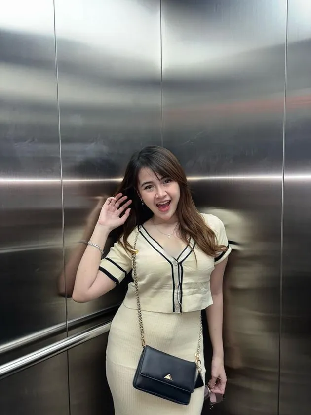 Shofi WJ foto cantik