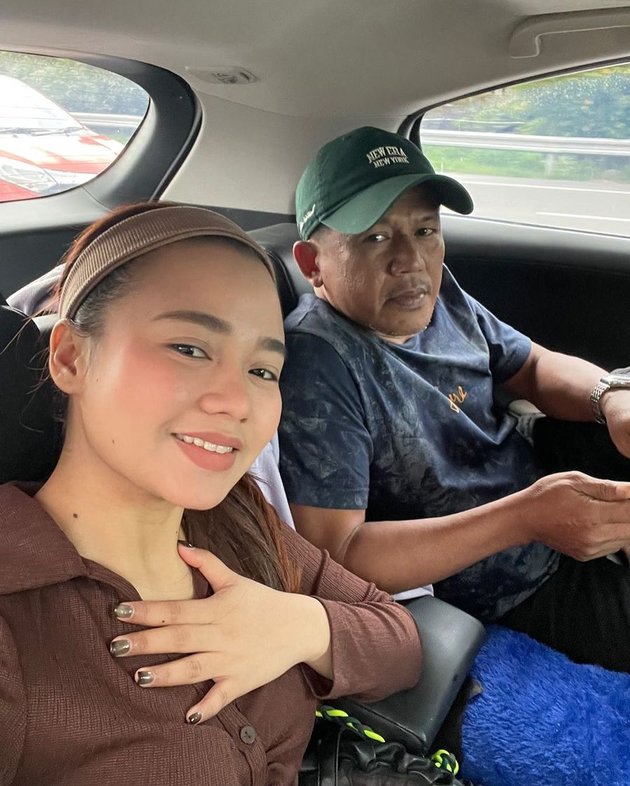 8 Latest Photos of Aulia DA Who Just Turned Older, Prayed to Get Married Soon