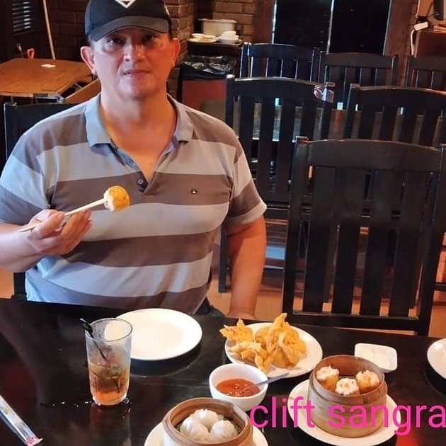 10 Latest Photos of Clift Sangra, Former Husband of Suzzanna with a 23-Year Age Gap, Was Unemployed for 4 Years - Now a Food Vlogger?