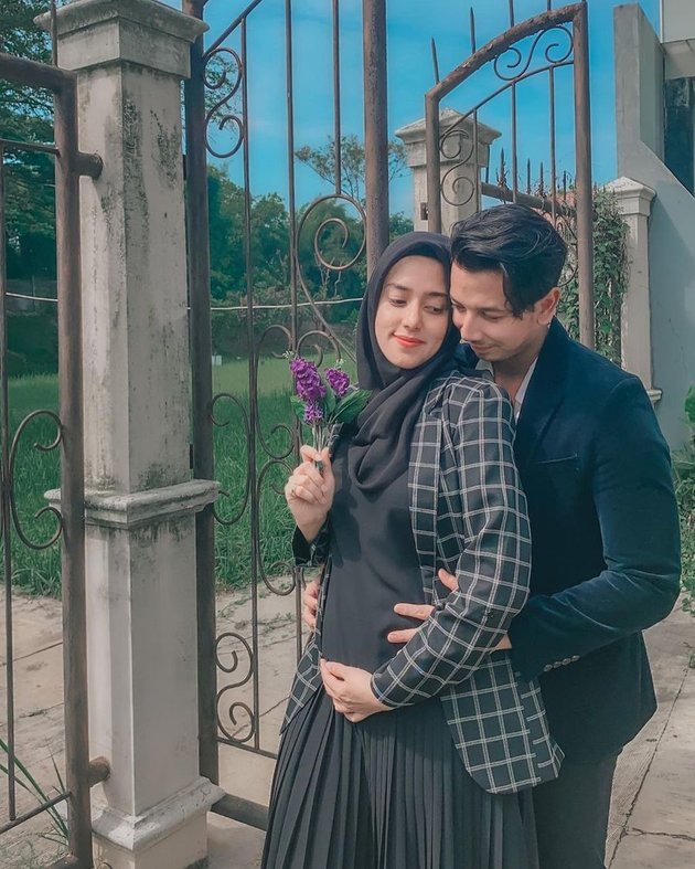 8 Latest Photos of Fairuz A Rafiq Remembering the Journey of Love with Sonny Septian, Once Overcoming the Most Difficult Point - Touching When Her Husband Reveals Words