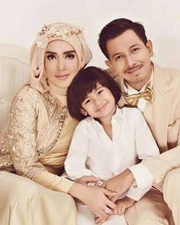 8 Latest Photos of Fairuz A Rafiq Remembering the Journey of Love with Sonny Septian, Once Overcoming the Most Difficult Point - Touching When Her Husband Reveals Words