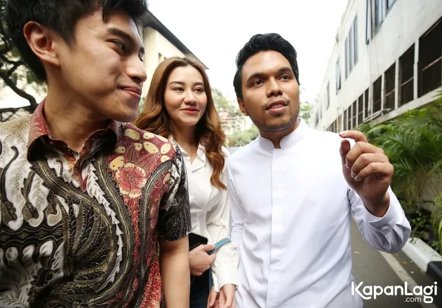 Thariq Halilintar - Aaliyah Massaid