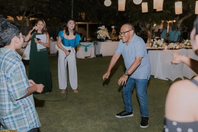 Aburizal Bakrie Ulang Tahun Nia Ramadhani Ardi Bakrie