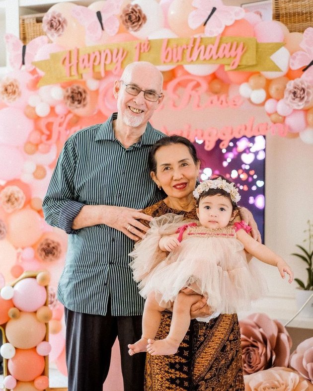 8 Portraits of Cara Rose's First Birthday, Beautiful in Tutu Dress - So Adorable