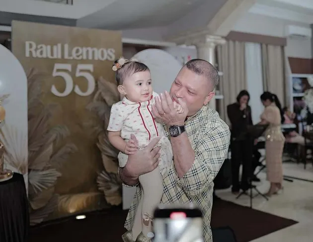 Perayaan ulang Tahun Raul Lemos ke-55
