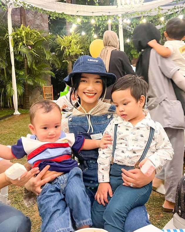 8 Portraits of Xabiru Putra Rachel Vennya's Birthday Attended by Celebrities from Nagita Slavina to Gisella Anastasia, Moments of Being Kissed by Father-Buna Make Touching