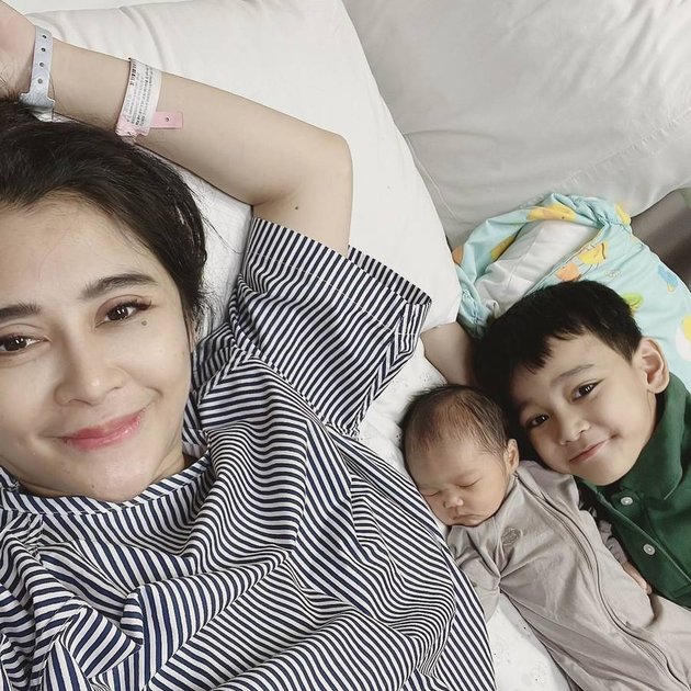 8 Portraits of Uut Permatasari After Giving Birth to Her Second Child Flooded with Praise, Starting to Slim Down - Glowing Face Despite Staying Up All Night