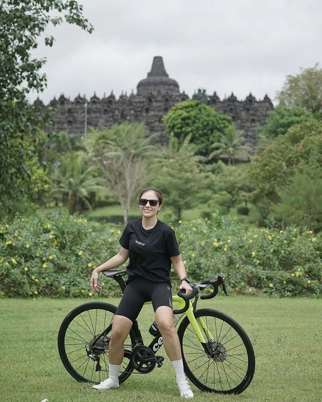 8 Photos of Wulan Guritno's Fun Vacation in Jogja, Her Cool Style While Rock Climbing Stands Out