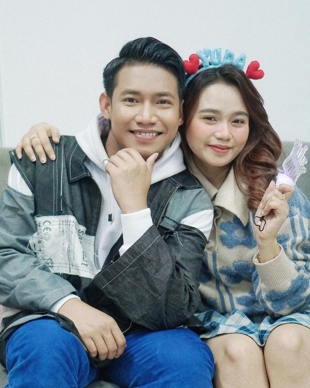 8 Pictures of Yuda Prasesa DA, Turns Out to be Aulia DA's Sibling - Support Each Other