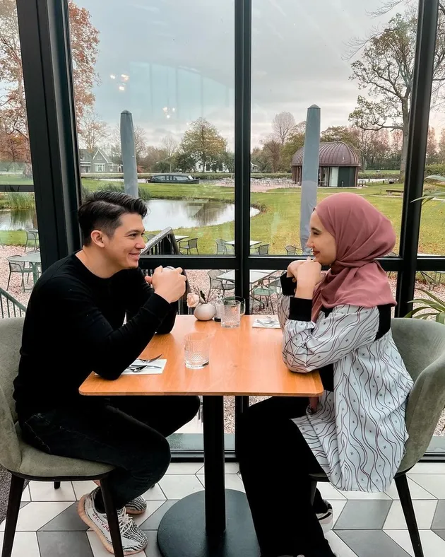 Zaskia Sungkar dan Irwansyah