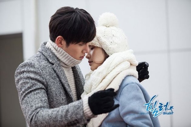 HEALER - Ji Chang Wook dan Park Min Young memberikan chemistry yang begitu apik dalam drama satu ini. Kisah romansa dengan bumbu action ini begitu pas untuk ditonton!