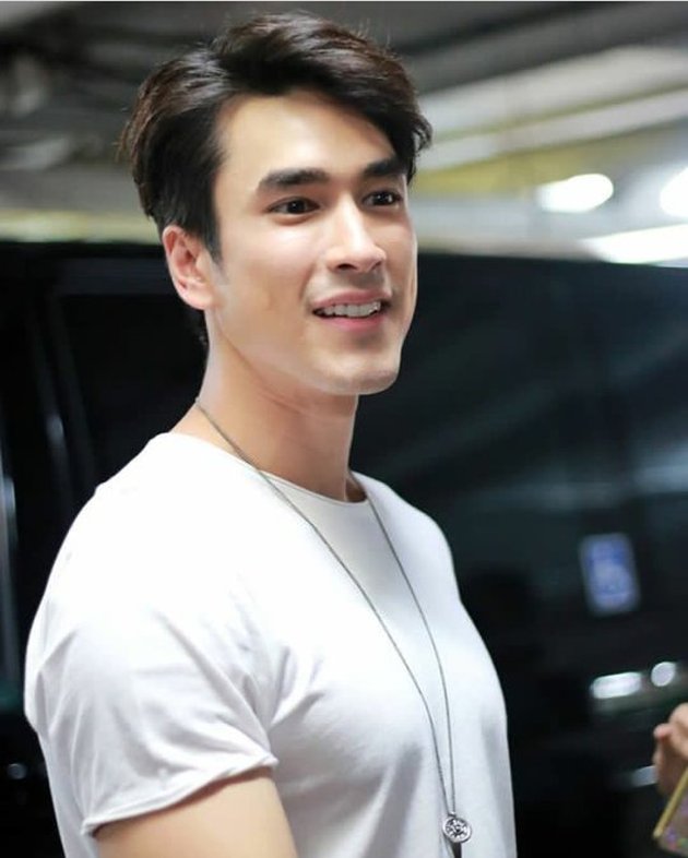 9 Thai Actors Who are 30 Years Old in 2021, Getting Handsomer and More Charismatic from Tay Tawan to Mew Suppasit