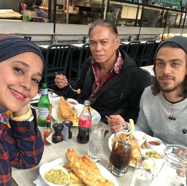 9 Photos and Latest News of Sean Azad, Ayu Azhari's Son Who Once Ran Away with Money and Got Arrested for Drugs