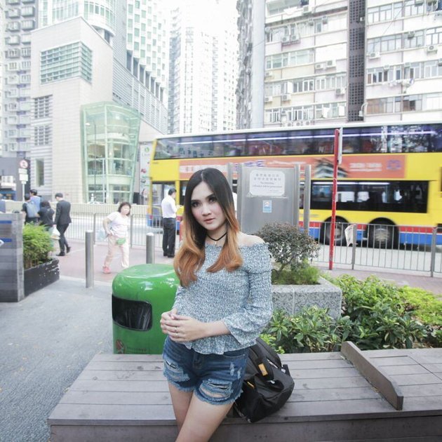 9 Photos of Nella Kharisma Wearing Shorts, Cute and Even More Beautiful with Her Casual Style