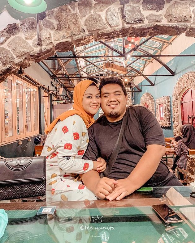 9 Latest Photos of Yunita Lestari, Former Wife of Daus Mini Who Looks More Beautiful with Her Hijab