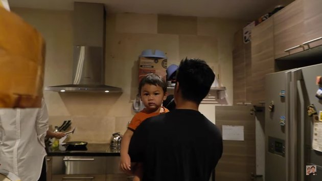 9 Cute Moments When Kiano Wants to Join Sahur with Baim and Paula - Accompany Paula Cooking, Hard to Sleep