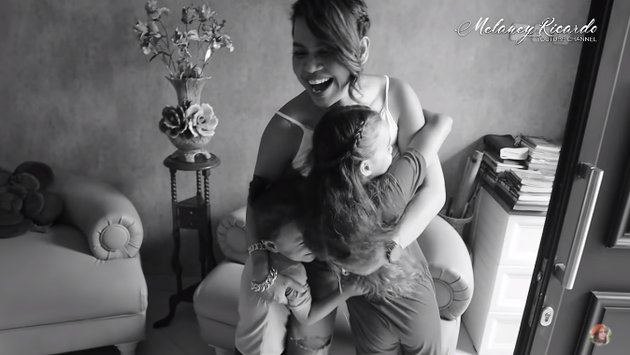 9 Touching Moments of Melaney Ricardo's Meeting with Children After Recovering from Covid-19, Tight Hugs - Expressing Gratitude