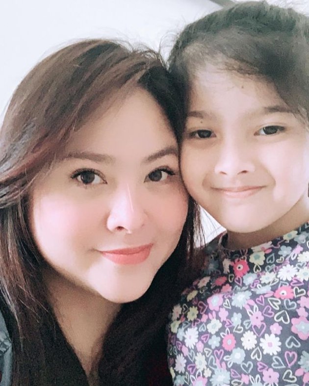 9 Portraits of Aatreya Syahla, the Rarely Highlighted Daughter of Audy Item and Iko Uwais, Growing Up Beautiful